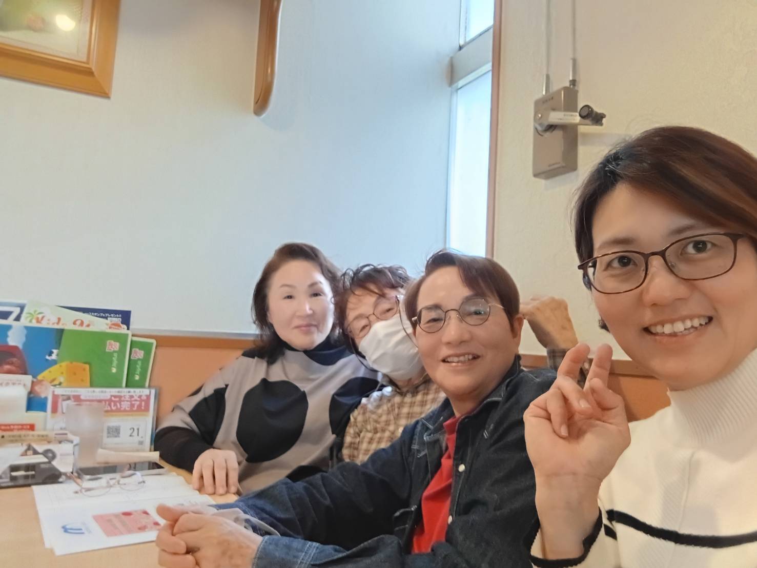 株式会社マリンズクラブ – いつまでも活き活きとした肌でいたいから